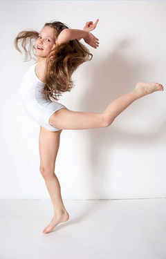 Tiny Ania 8y